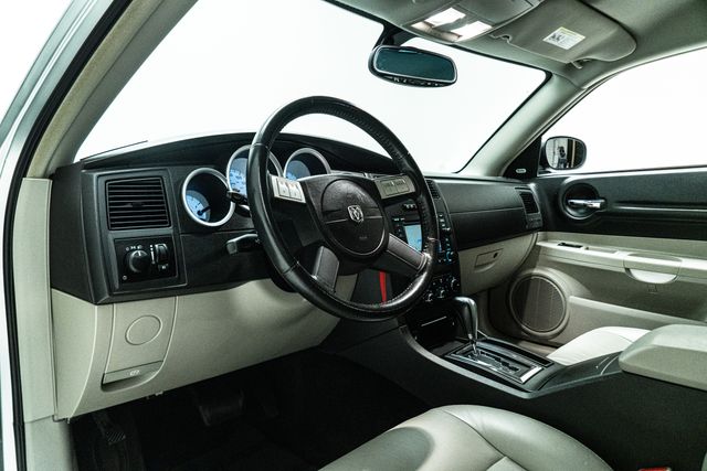 2005 Dodge Magnum R/T Only 55k Miles | Carrollton, TX | Texas Hot Rides 2005 Dodge Magnum R/T Only 55k Miles | Carrollton, TX | Texas Hot Rides