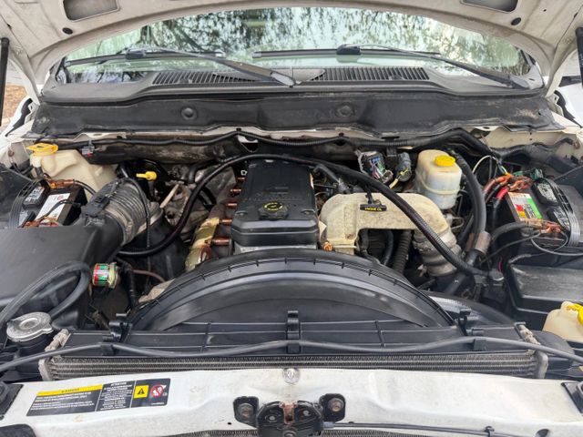 2005 Dodge Ram 2500 ST Pickup 2D 8 ft