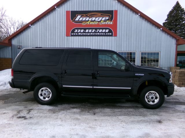 2005 Ford Excursion Limited | Alexandria, Minnesota | Image Auto Sales (MN)