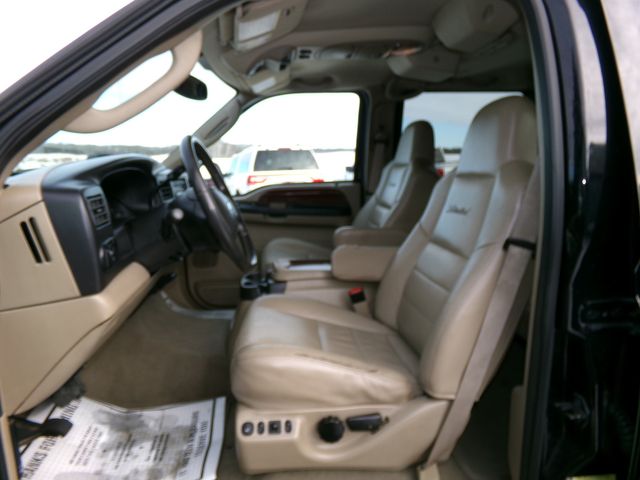 2005 Ford Excursion Limited