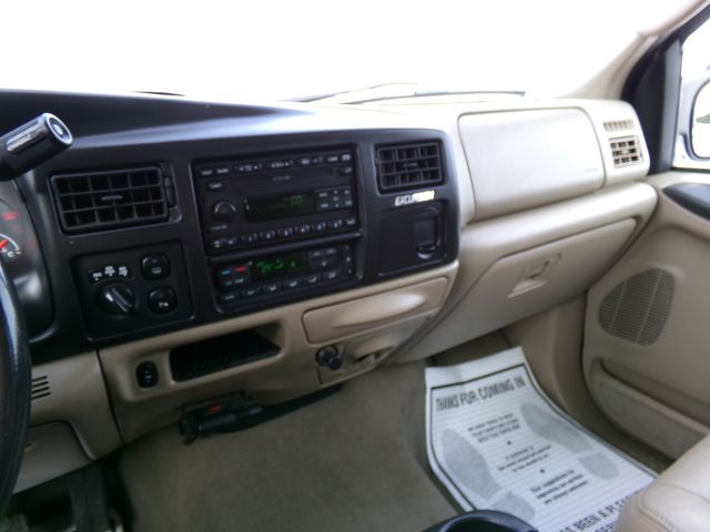 2005 Ford Excursion Limited
