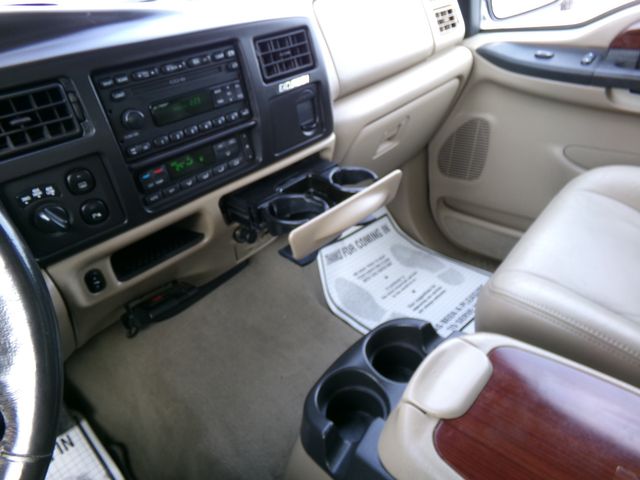 2005 Ford Excursion Limited