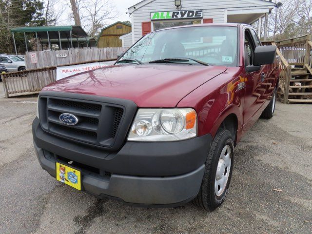2005 Ford F-150 XL Long Bed 2WD