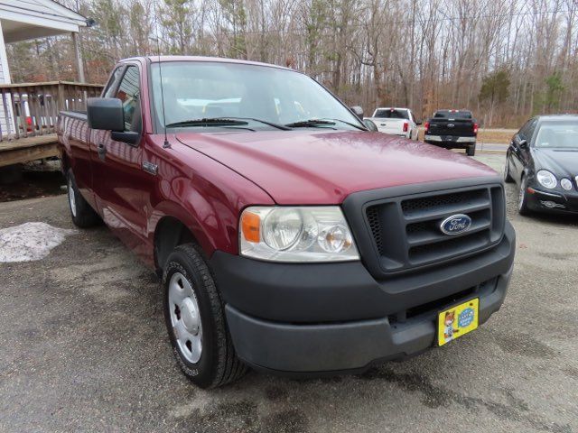 2005 Ford F-150 XL Long Bed 2WD