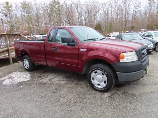 2005 Ford F-150 XL Long Bed 2WD
