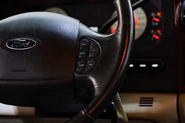 2005 Ford F-350 Super Duty Lariat FX4 Western Hauler 1 OWNER Low Miles | Dallas, TX | East Dallas Diesel 2005 Ford F-350 Super Duty Lariat FX4 Western Hauler 1 OWNER Low Miles | Dallas, TX | East Dallas Diesel