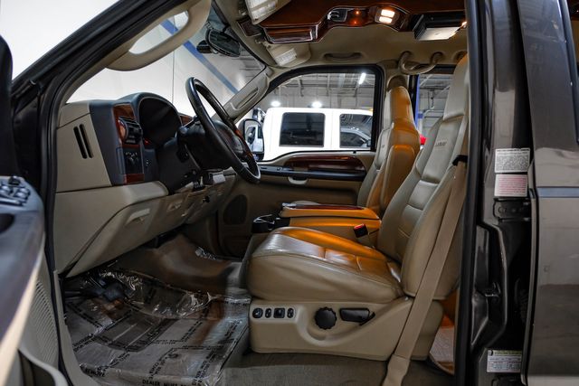 2005 Ford F-350 Super Duty Lariat FX4 Western Hauler 1 OWNER Low Miles | Dallas, TX | East Dallas Diesel 2005 Ford F-350 Super Duty Lariat FX4 Western Hauler 1 OWNER Low Miles | Dallas, TX | East Dallas Diesel