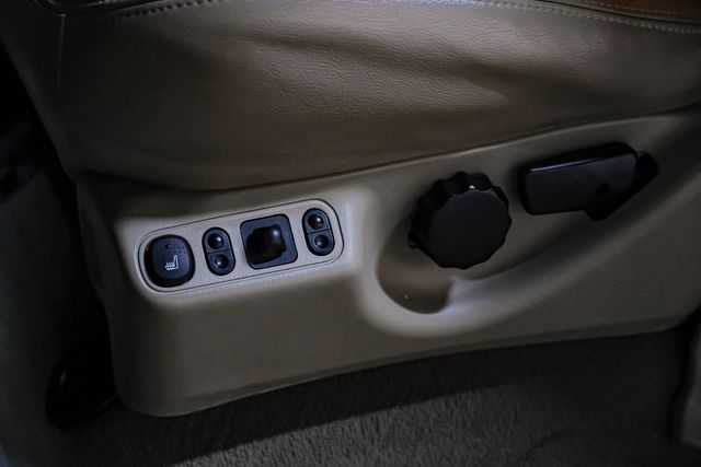 2005 Ford F-350 Super Duty Lariat FX4 Western Hauler 1 OWNER Low Miles | Dallas, TX | East Dallas Diesel 2005 Ford F-350 Super Duty Lariat FX4 Western Hauler 1 OWNER Low Miles | Dallas, TX | East Dallas Diesel