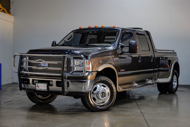 2005 Ford F-350 Super Duty Lariat FX4 Western Hauler 1 OWNER Low Miles | Dallas, TX | East Dallas Diesel 2005 Ford F-350 Super Duty Lariat FX4 Western Hauler 1 OWNER Low Miles | Dallas, TX | East Dallas Diesel