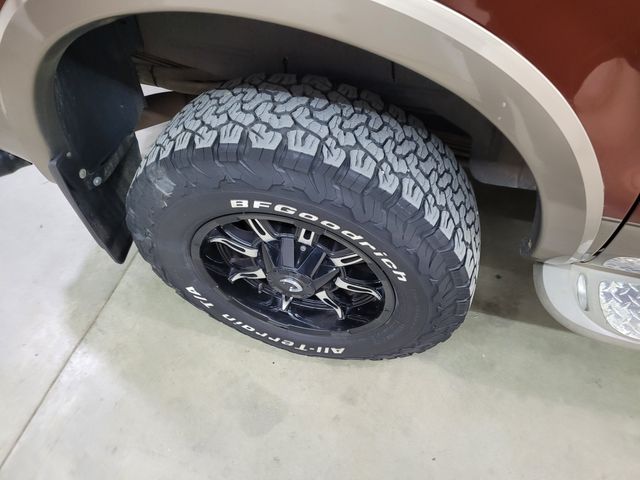 2005 Ford F-350 Excursion Lariat King Rang V10 6 Door | Dickinson, ND | Autorama Auto Sales and Rentals 2005 Ford F-350 Excursion Lariat King Rang V10 6 Door | Dickinson, ND | Autorama Auto Sales and Rentals