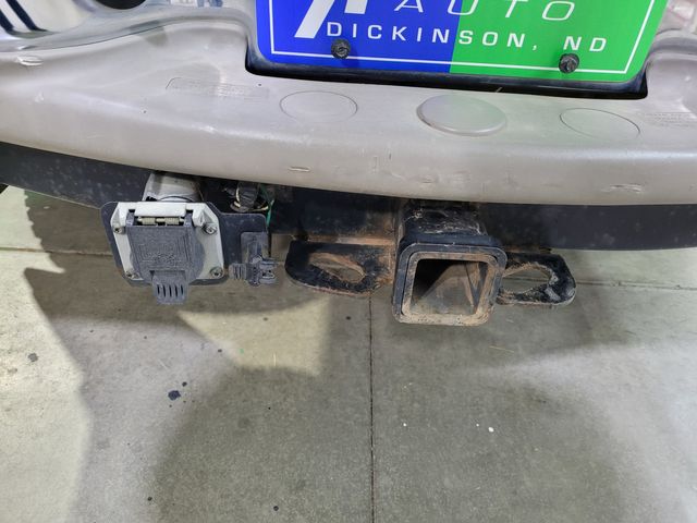 2005 Ford F-350 Excursion Lariat King Rang V10 6 Door | Dickinson, ND | Autorama Auto Sales and Rentals 2005 Ford F-350 Excursion Lariat King Rang V10 6 Door | Dickinson, ND | Autorama Auto Sales and Rentals