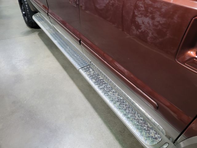 2005 Ford F-350 Excursion Lariat King Rang V10 6 Door | Dickinson, ND | Autorama Auto Sales and Rentals 2005 Ford F-350 Excursion Lariat King Rang V10 6 Door | Dickinson, ND | Autorama Auto Sales and Rentals