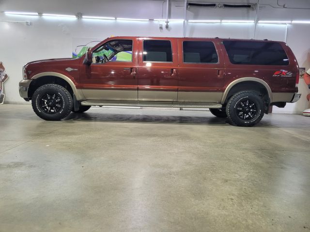 2005 Ford F-350 Excursion Lariat King Rang V10 6 Door | Dickinson, ND | Autorama Auto Sales and Rentals 2005 Ford F-350 Excursion Lariat King Rang V10 6 Door | Dickinson, ND | Autorama Auto Sales and Rentals