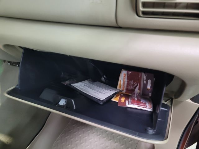 2005 Ford F-350 Excursion Lariat King Rang V10 6 Door | Dickinson, ND | Autorama Auto Sales and Rentals 2005 Ford F-350 Excursion Lariat King Rang V10 6 Door | Dickinson, ND | Autorama Auto Sales and Rentals