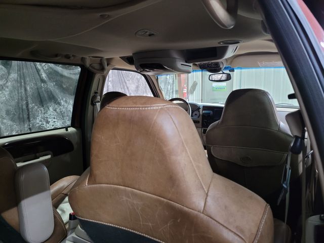 2005 Ford F-350 Excursion Lariat King Rang V10 6 Door | Dickinson, ND | Autorama Auto Sales and Rentals 2005 Ford F-350 Excursion Lariat King Rang V10 6 Door | Dickinson, ND | Autorama Auto Sales and Rentals