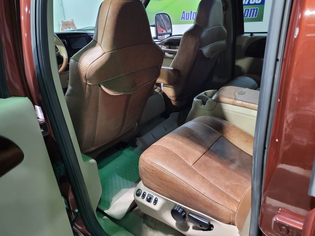 2005 Ford F-350 Excursion Lariat King Rang V10 6 Door | Dickinson, ND | Autorama Auto Sales and Rentals 2005 Ford F-350 Excursion Lariat King Rang V10 6 Door | Dickinson, ND | Autorama Auto Sales and Rentals