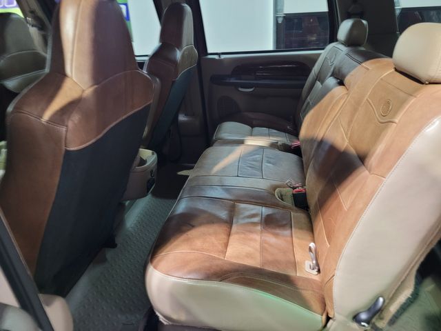 2005 Ford F-350 Excursion Lariat King Rang V10 6 Door | Dickinson, ND | Autorama Auto Sales and Rentals 2005 Ford F-350 Excursion Lariat King Rang V10 6 Door | Dickinson, ND | Autorama Auto Sales and Rentals