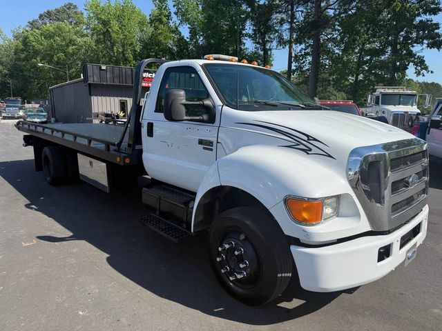 2005 Ford F650