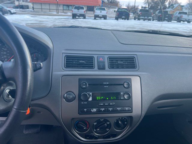 2005 Ford Focus ZX4 SE | Dickinson, ND | Heiser Motors