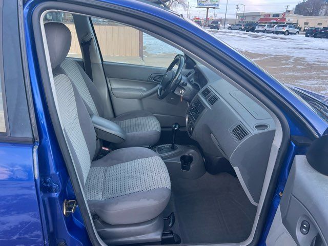 2005 Ford Focus ZX4 SE | Dickinson, ND | Heiser Motors