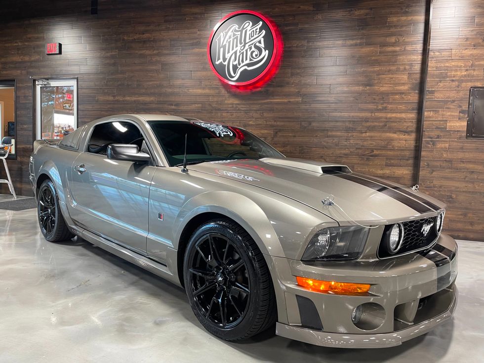 2005 Ford Roush Mustang