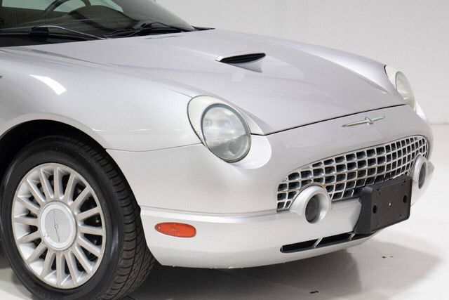 2005 Ford Thunderbird Deluxe | Houston, TX | Houston Auto Credit 2005 Ford Thunderbird Deluxe | Houston, TX | Houston Auto Credit