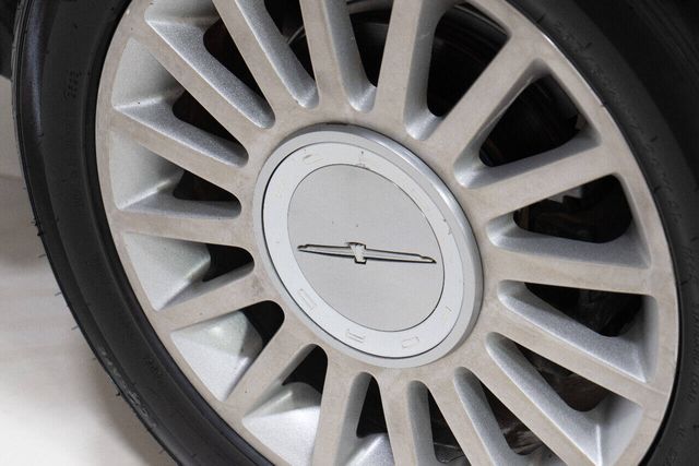 2005 Ford Thunderbird Deluxe | Houston, TX | Houston Auto Credit 2005 Ford Thunderbird Deluxe | Houston, TX | Houston Auto Credit