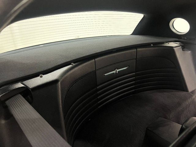 2005 Ford Thunderbird Deluxe | Houston, TX | Houston Auto Credit 2005 Ford Thunderbird Deluxe | Houston, TX | Houston Auto Credit