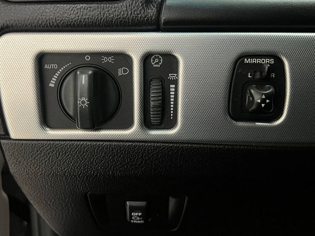 2005 Ford Thunderbird Deluxe | Houston, TX | Houston Auto Credit 2005 Ford Thunderbird Deluxe | Houston, TX | Houston Auto Credit