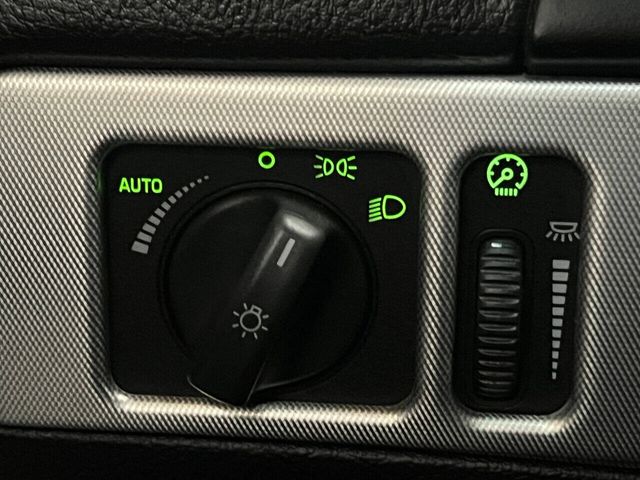 2005 Ford Thunderbird Deluxe | Houston, TX | Houston Auto Credit 2005 Ford Thunderbird Deluxe | Houston, TX | Houston Auto Credit