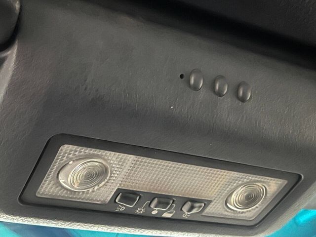 2005 Ford Thunderbird Deluxe | Houston, TX | Houston Auto Credit 2005 Ford Thunderbird Deluxe | Houston, TX | Houston Auto Credit