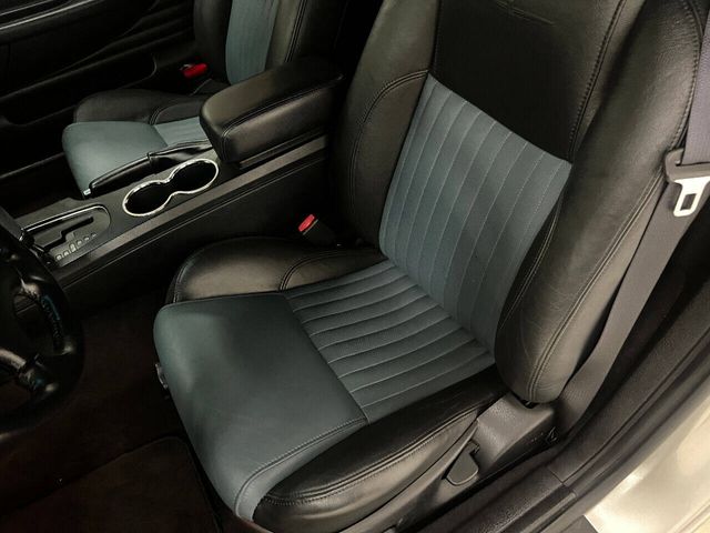 2005 Ford Thunderbird Deluxe | Houston, TX | Houston Auto Credit 2005 Ford Thunderbird Deluxe | Houston, TX | Houston Auto Credit