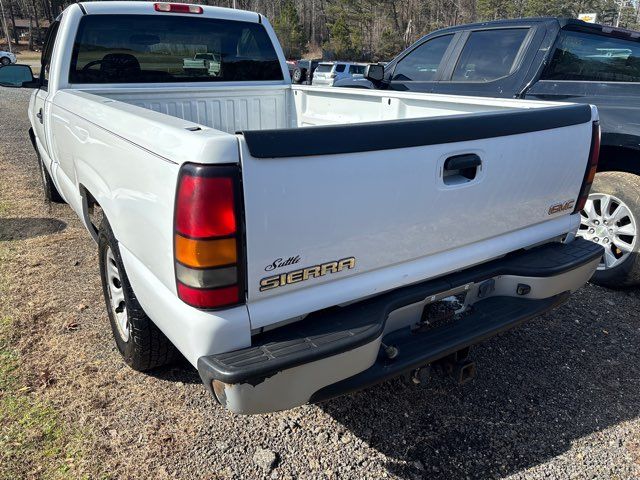 2005 GMC Sierra 1500 Base