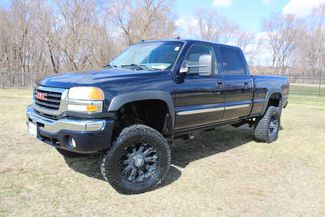 2005 GMC Sierra 2500HD Diesel 4x4 SLT | Roscoe, IL | Autoland Outlets