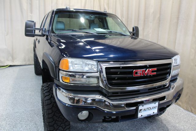 2005 GMC Sierra 2500HD Diesel 4x4 SLT | Roscoe, IL | Autoland Outlets 2005 GMC Sierra 2500HD Diesel 4x4 SLT | Roscoe, IL | Autoland Outlets