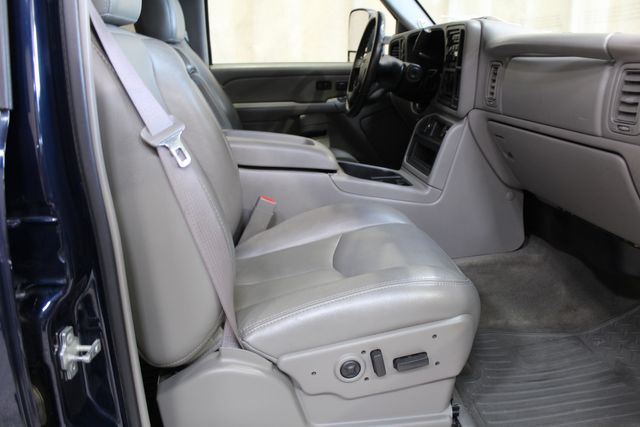 2005 GMC Sierra 2500HD Diesel 4x4 SLT | Roscoe, IL | Autoland Outlets 2005 GMC Sierra 2500HD Diesel 4x4 SLT | Roscoe, IL | Autoland Outlets