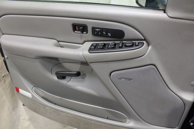 2005 GMC Sierra 2500HD Diesel 4x4 SLT | Roscoe, IL | Autoland Outlets 2005 GMC Sierra 2500HD Diesel 4x4 SLT | Roscoe, IL | Autoland Outlets