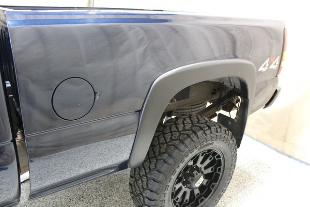 2005 GMC Sierra 2500HD Diesel 4x4 SLT | Roscoe, IL | Autoland Outlets 2005 GMC Sierra 2500HD Diesel 4x4 SLT | Roscoe, IL | Autoland Outlets