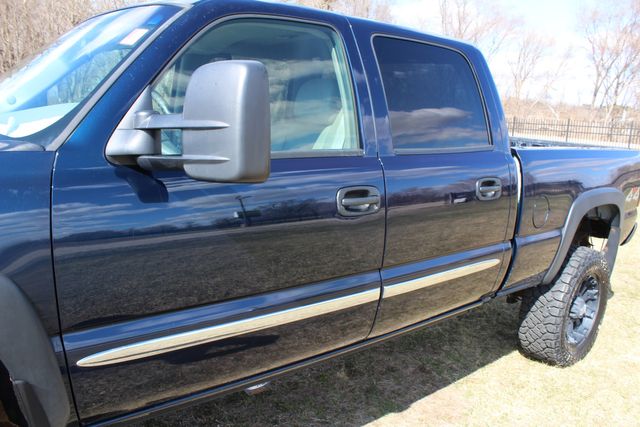 2005 GMC Sierra 2500HD Diesel 4x4 SLT | Roscoe, IL | Autoland Outlets 2005 GMC Sierra 2500HD Diesel 4x4 SLT | Roscoe, IL | Autoland Outlets