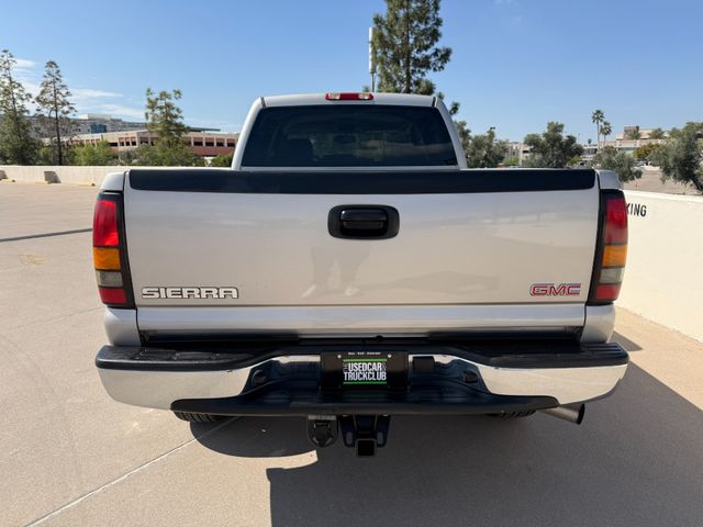 2005 GMC Sierra 2500HD SLT