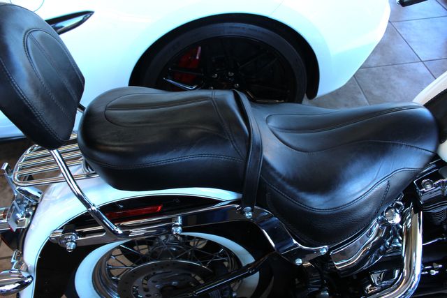 2005 Harley-Davidson Softail Deluxe | Granite City, Illinois | MasterCars Company Inc. 2005 Harley-Davidson Softail Deluxe | Granite City, Illinois | MasterCars Company Inc.