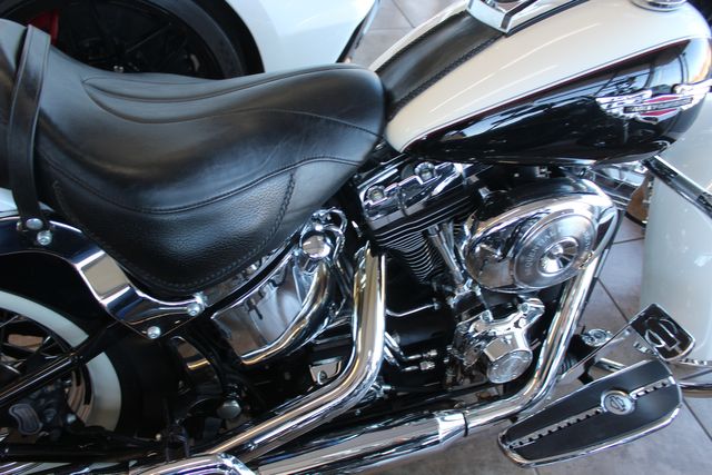 2005 Harley-Davidson Softail Deluxe | Granite City, Illinois | MasterCars Company Inc. 2005 Harley-Davidson Softail Deluxe | Granite City, Illinois | MasterCars Company Inc.
