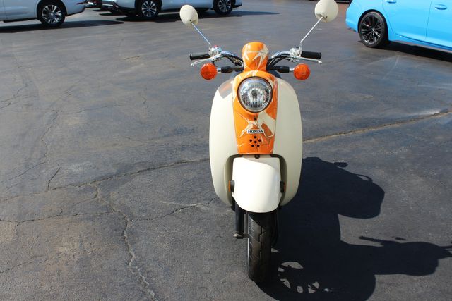 2005 Honda Metropolitan II Orange Ice Edition | Granite City, Illinois | MasterCars Company Inc. 2005 Honda Metropolitan II Orange Ice Edition | Granite City, Illinois | MasterCars Company Inc.