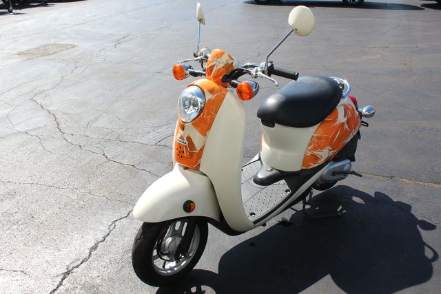 2005 Honda Metropolitan II Orange Ice Edition | Granite City, Illinois | MasterCars Company Inc. 2005 Honda Metropolitan II Orange Ice Edition | Granite City, Illinois | MasterCars Company Inc.