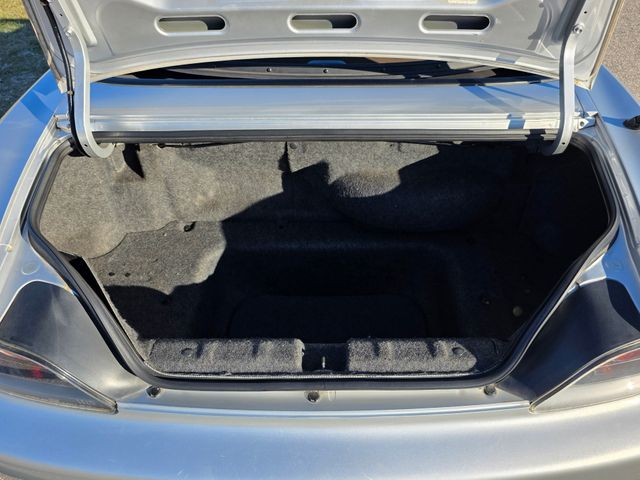 2005 Honda S2000 Roadster 2005 Honda S2000 Roadster