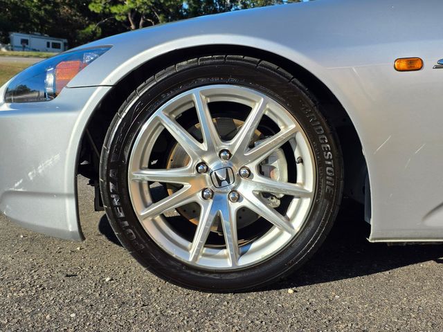 2005 Honda S2000 Roadster 2005 Honda S2000 Roadster