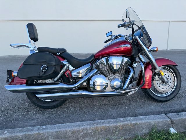 2005 Honda VTX 1300 S | Dania Beach, Florida | Top Gear Inc. 2005 Honda VTX 1300 S | Dania Beach, Florida | Top Gear Inc.