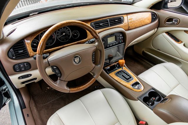 2005 Jaguar S-Type 4.2 | Van Nuys, CA | Stellar Auto INC. 2005 Jaguar S-Type 4.2 | Van Nuys, CA | Stellar Auto INC.