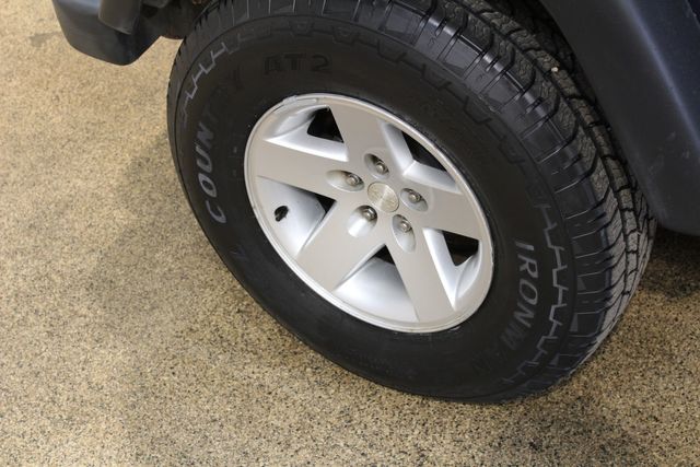 2005 Jeep Wrangler 4x4 Manual Trans Rubicon | Roscoe, IL | Autoland Outlets 2005 Jeep Wrangler 4x4 Manual Trans Rubicon | Roscoe, IL | Autoland Outlets