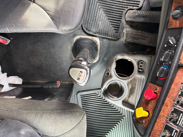 2005 Kenworth T800 Side Dump SmithCo